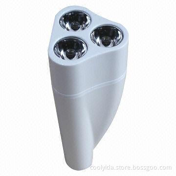 Power Bank with Capacity of 4,400mAh, 45 x 47 x 137mm Dimensions